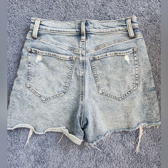 SO super high rise distressed jean shorts sz 1 - Picture 3 of 3